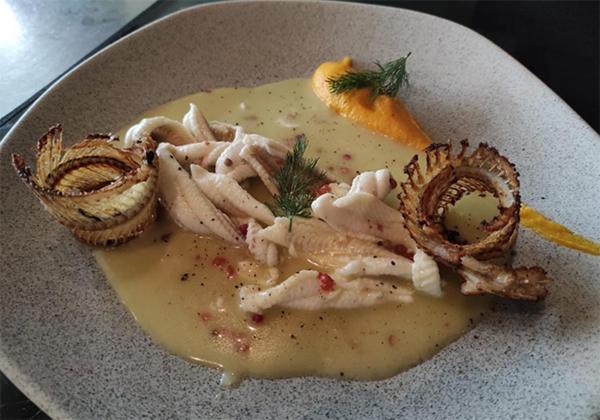 Vela Hotel Restaurant Golem  Dış mekan fotoğraf
